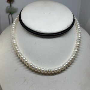 8mm button shaped freshwater pearl necklace. Hand made with silver magnetic